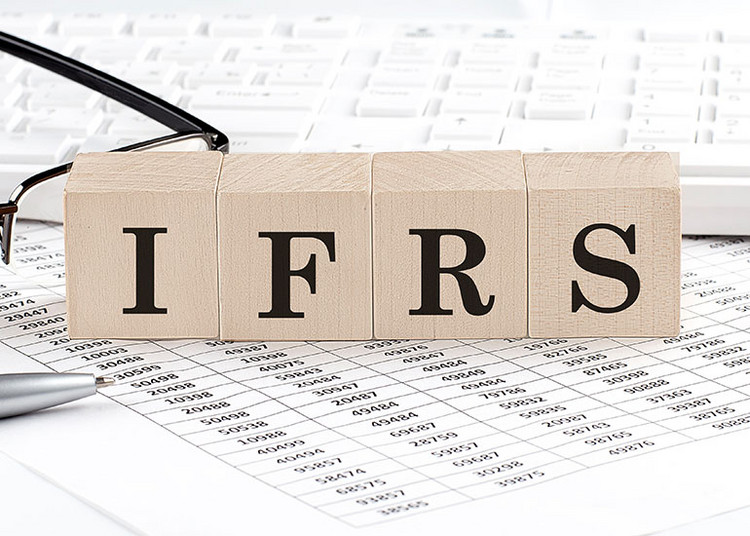 IFRS 18 Darstellung und Angaben in Abschlüssen