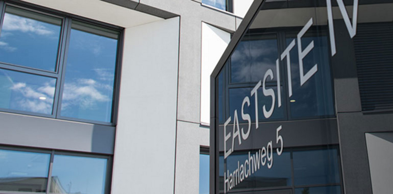 Nexia GmbH | Mannheim Der Eingangsbereich des Gebäudes des Nexia-Standorts in Mannheim ist hier zu sehen.